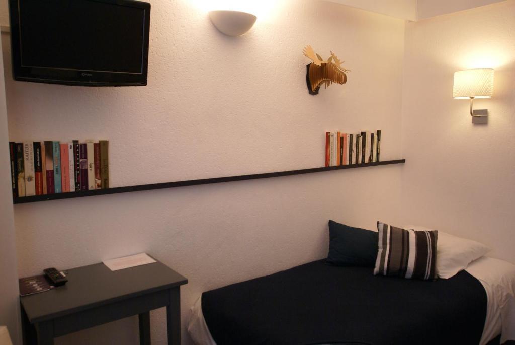 Hotel De La Placette บาร์เซอลอนเน็ต ห้อง รูปภาพ